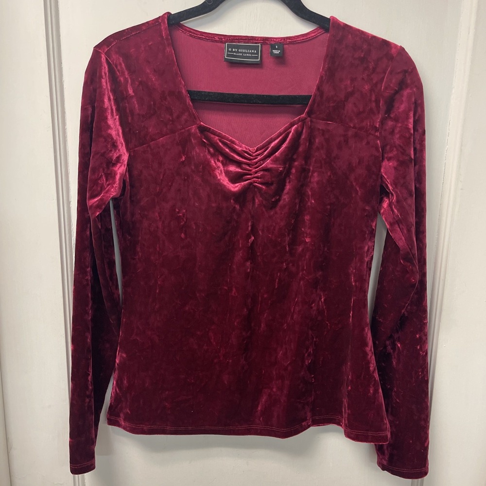 G by Giuliana Black Label Women's Red Velvet Sweetheart Blouse S NWOT